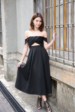 恐怖蜡像馆2