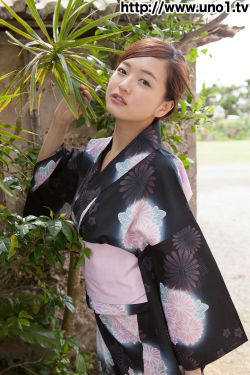 教练含着她的乳奶揉搓揉捏电影